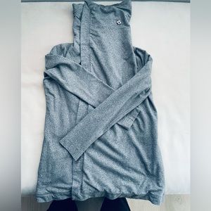 Lululemon yoga wrap. High collared. Size 8